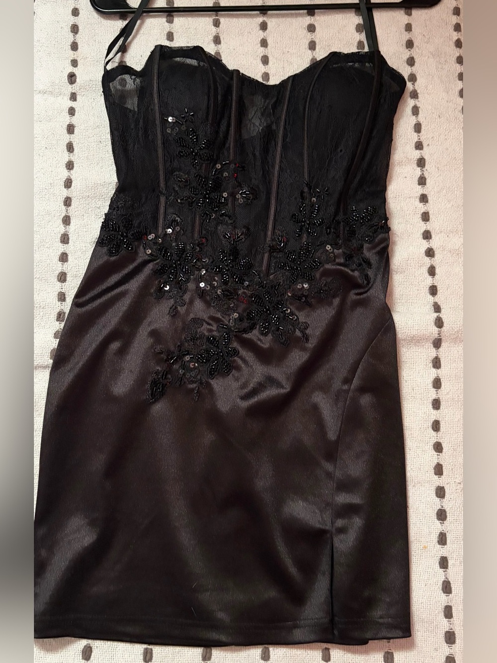 Windsor Black Strapless Beaded Lace Cocktail Dress